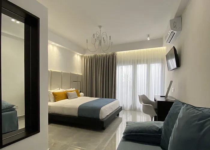 Soula Fira (Santorini)