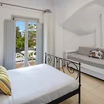 Soula Hotell Fira (Santorini)