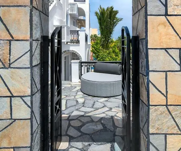 Soula Fira (Santorini)