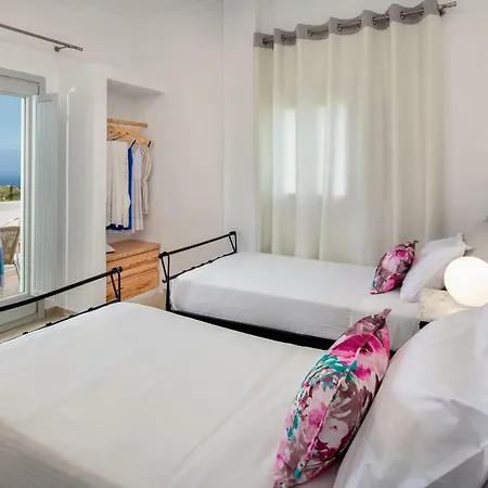 Soula Hotel Fira (Santorini)