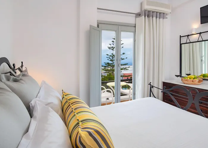 Otel Soula Fira (Santorini)